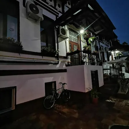 Hostel Joe