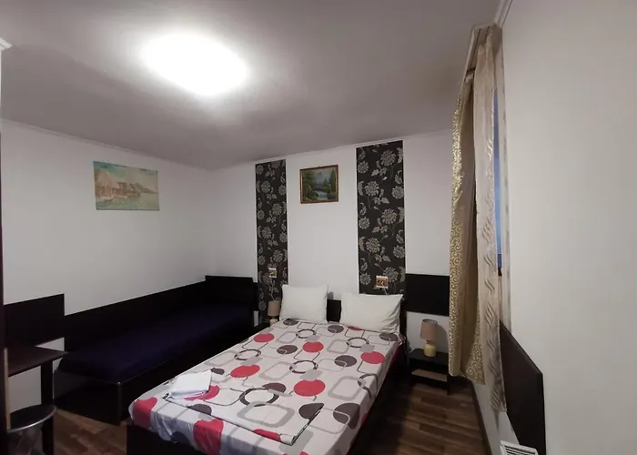 Joe * بوخارست