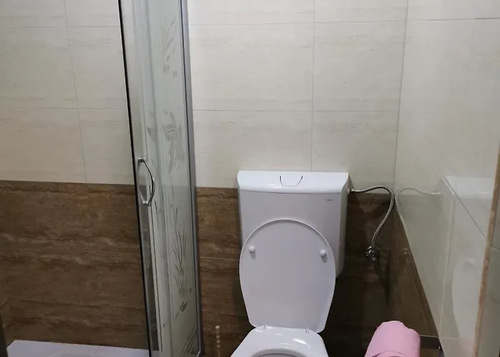 بيت شباب Joe *