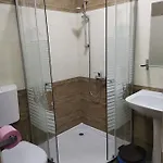 Joe بيت شباب