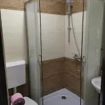 بيت شباب Joe *